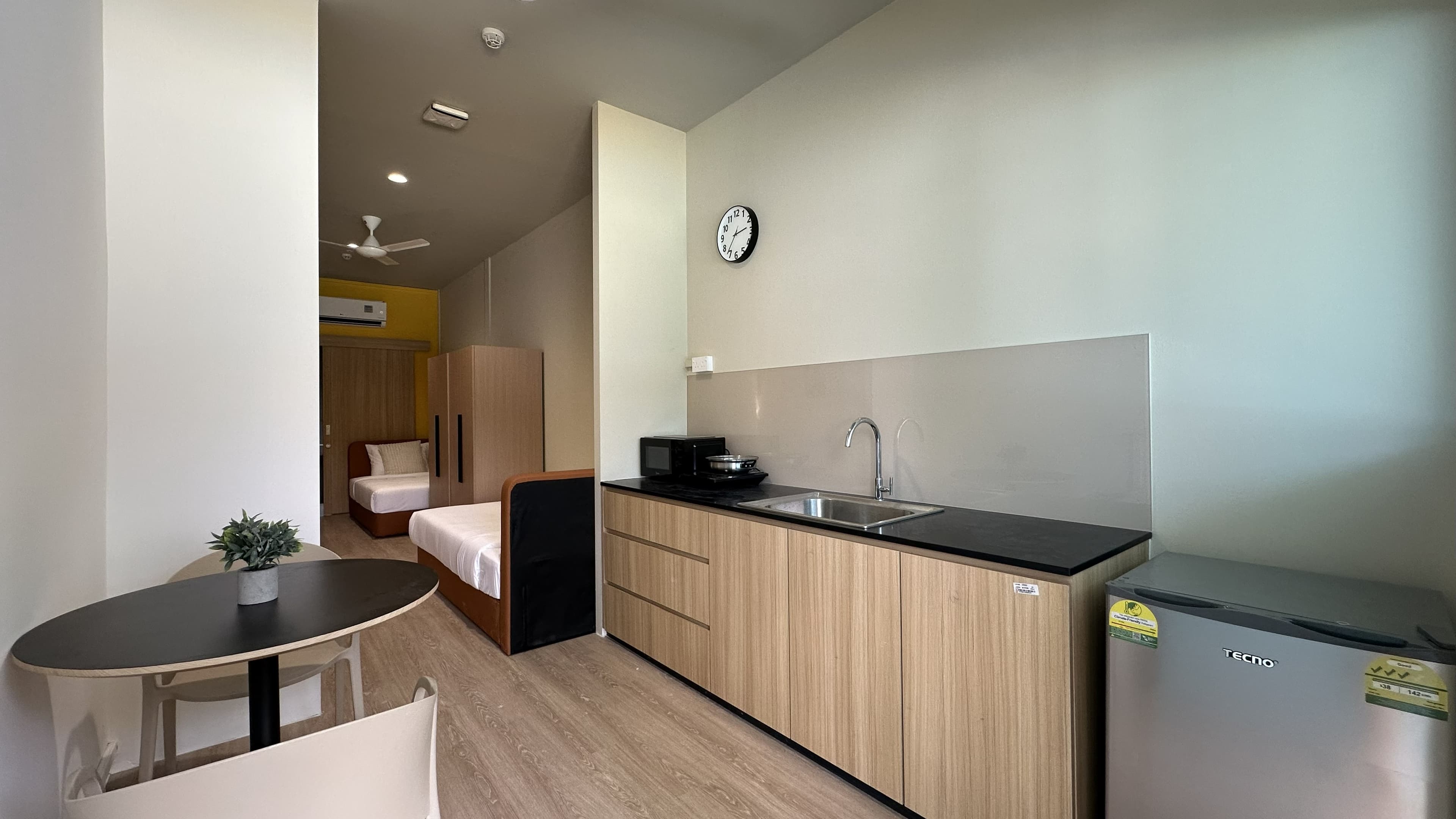 Twin Bed Studio | COMMUNE on Henderson by TSTAP